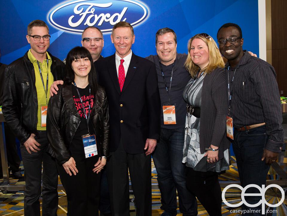 Canadian blogger group with Alan Mulally